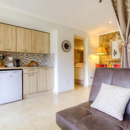Studio Confortable Avec Vue Sur La Montagne A Moltifao 30M² Jardin Exterior foto