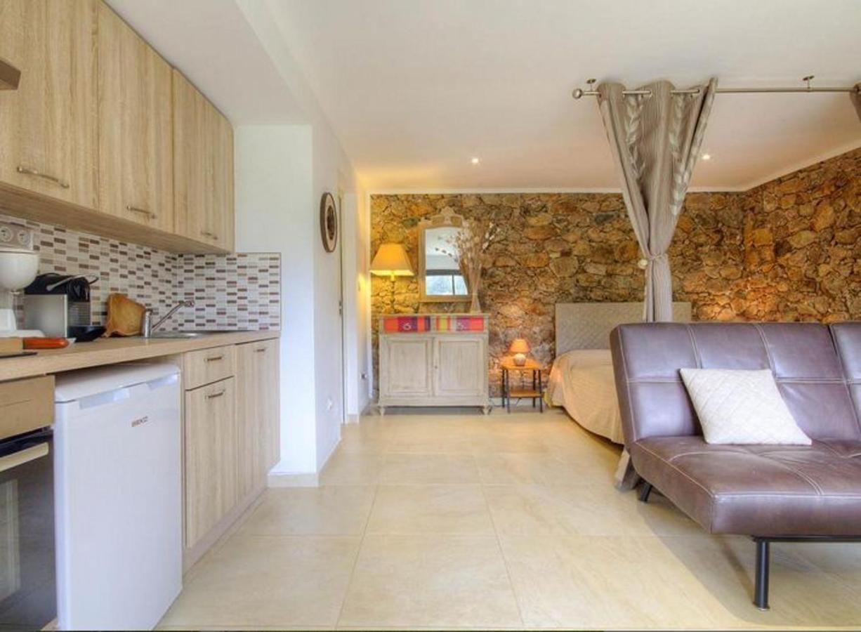 Studio Confortable Avec Vue Sur La Montagne A Moltifao 30M² Jardin Exterior foto