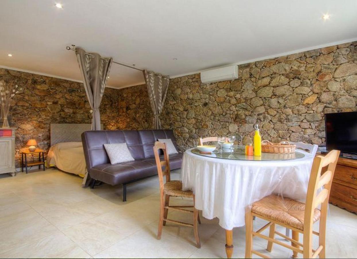 Studio Confortable Avec Vue Sur La Montagne A Moltifao 30M² Jardin Exterior foto